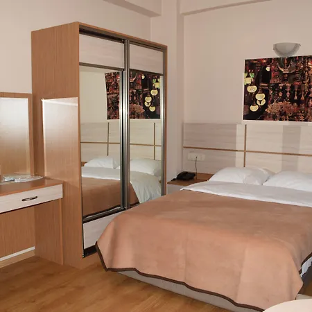 Hotel Royal Besiktas 3*