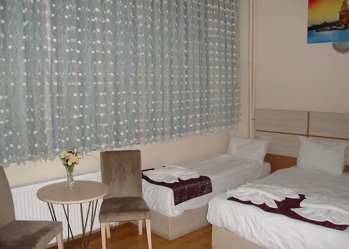 Hotel Royal Besiktas 3*