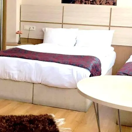 Royal Besiktas Hotel 3*