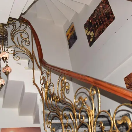 Royal Besiktas Hotel 2*