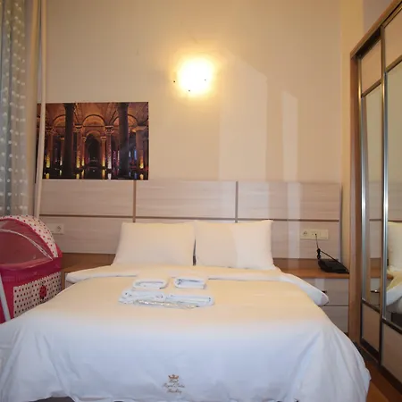 Royal Besiktas Hotel 3*