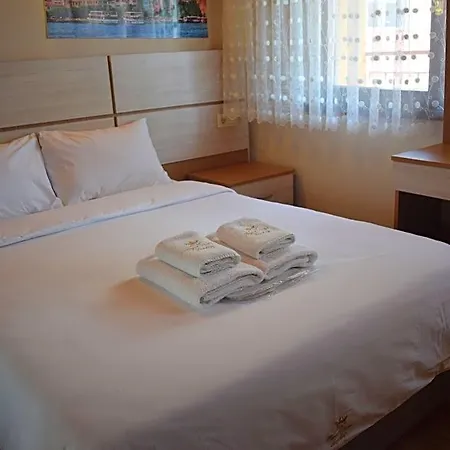 Hotel Royal Besiktas 3*