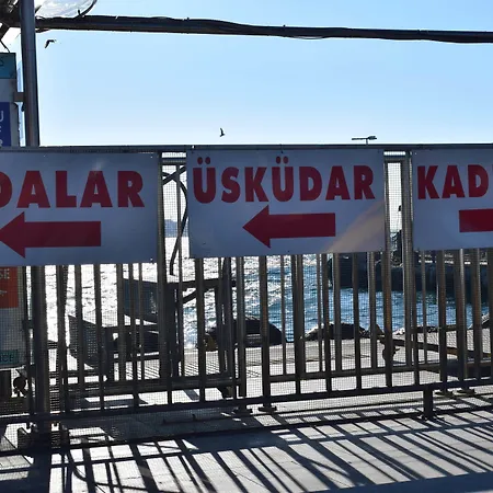 Royal Besiktas ホテル 3*